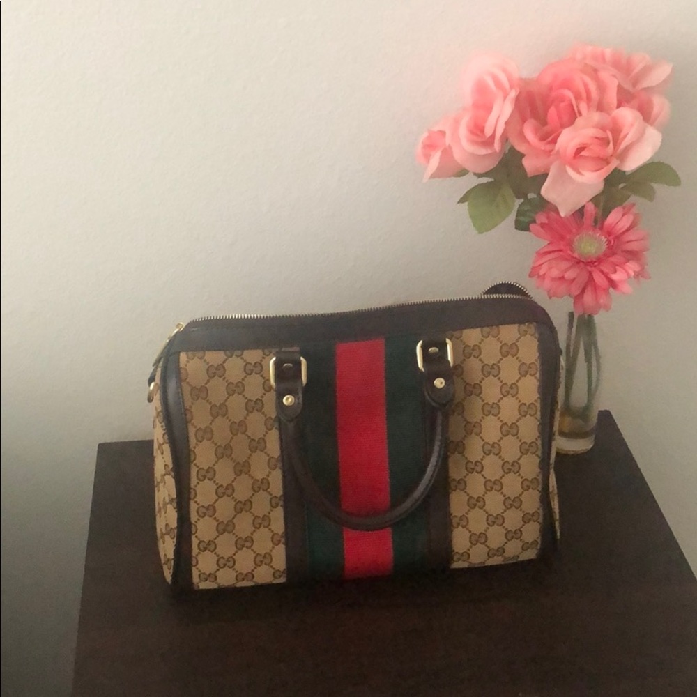 Gucci
Vintage Web Boston Bag